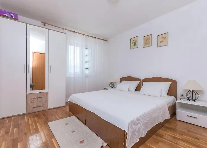 Maria Apartmán *