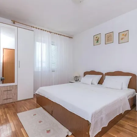 Maria Apartment *